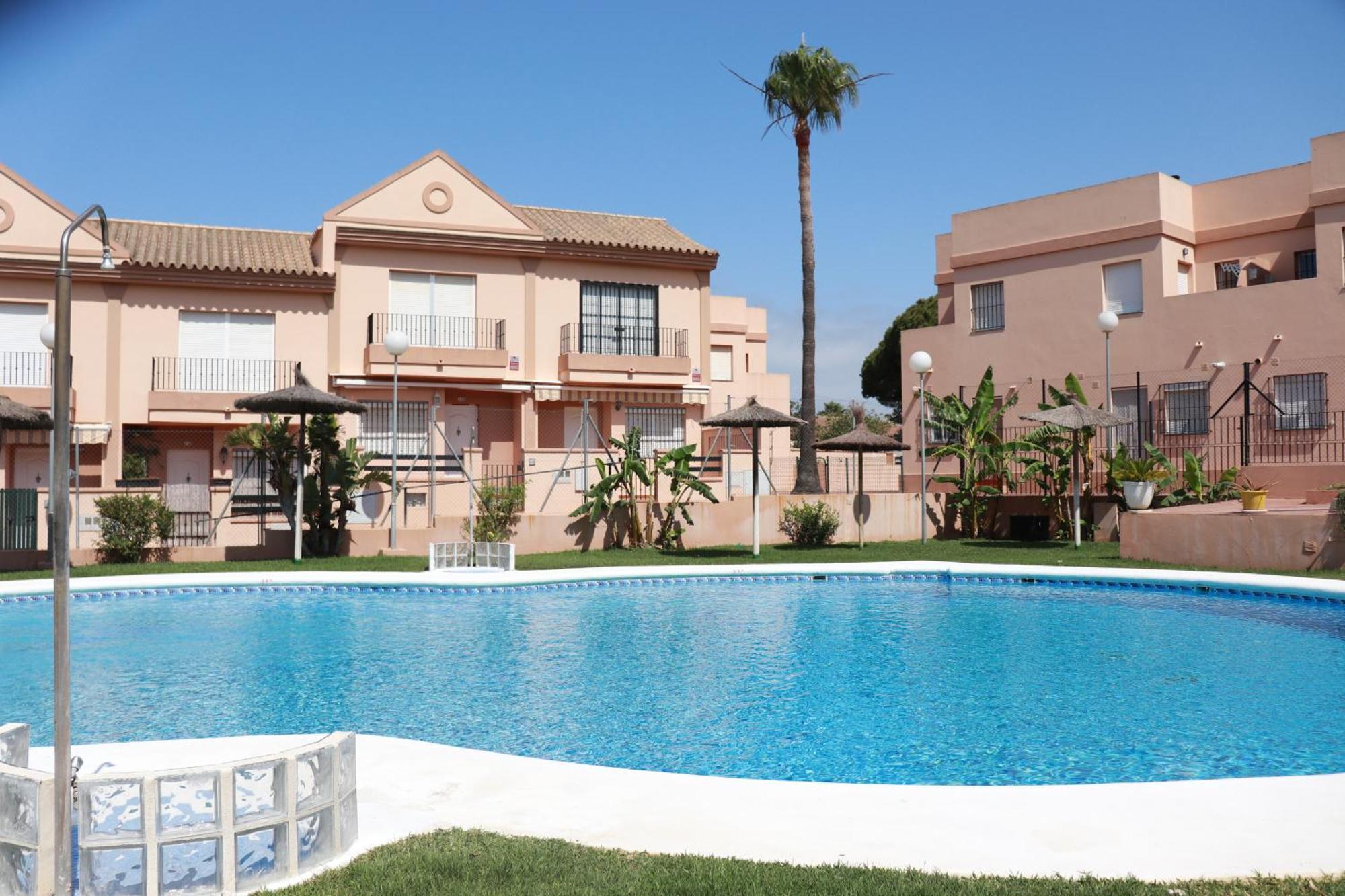 Playa La Barrosa, Alojamientoslola Чиклана-де-ла-Фронтера Экстерьер фото